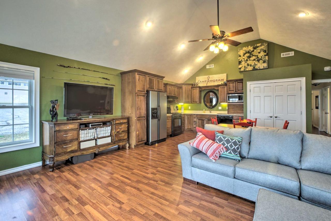 Riverfront Arkansas Retreat Near Fishing And Hiking! Gassville Exterior photo