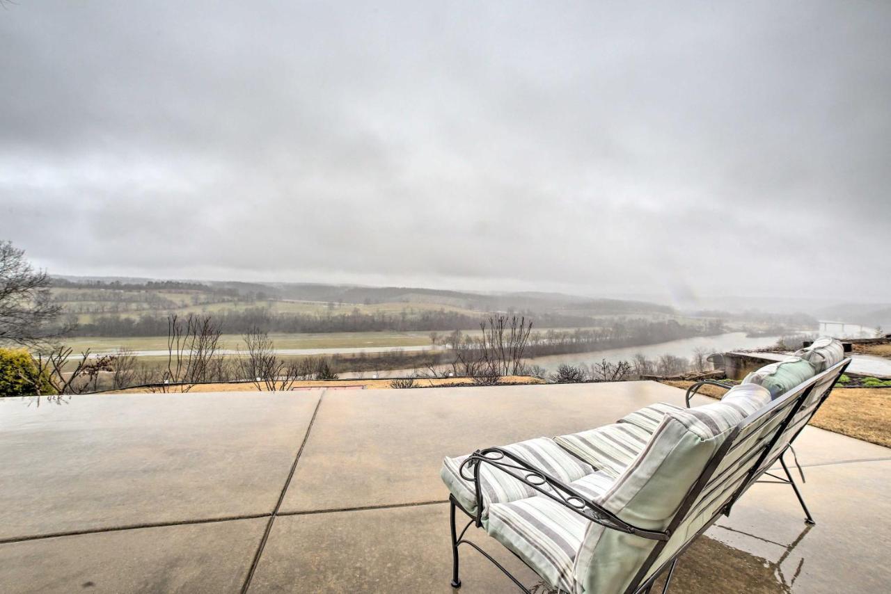 Riverfront Arkansas Retreat Near Fishing And Hiking! Gassville Exterior photo